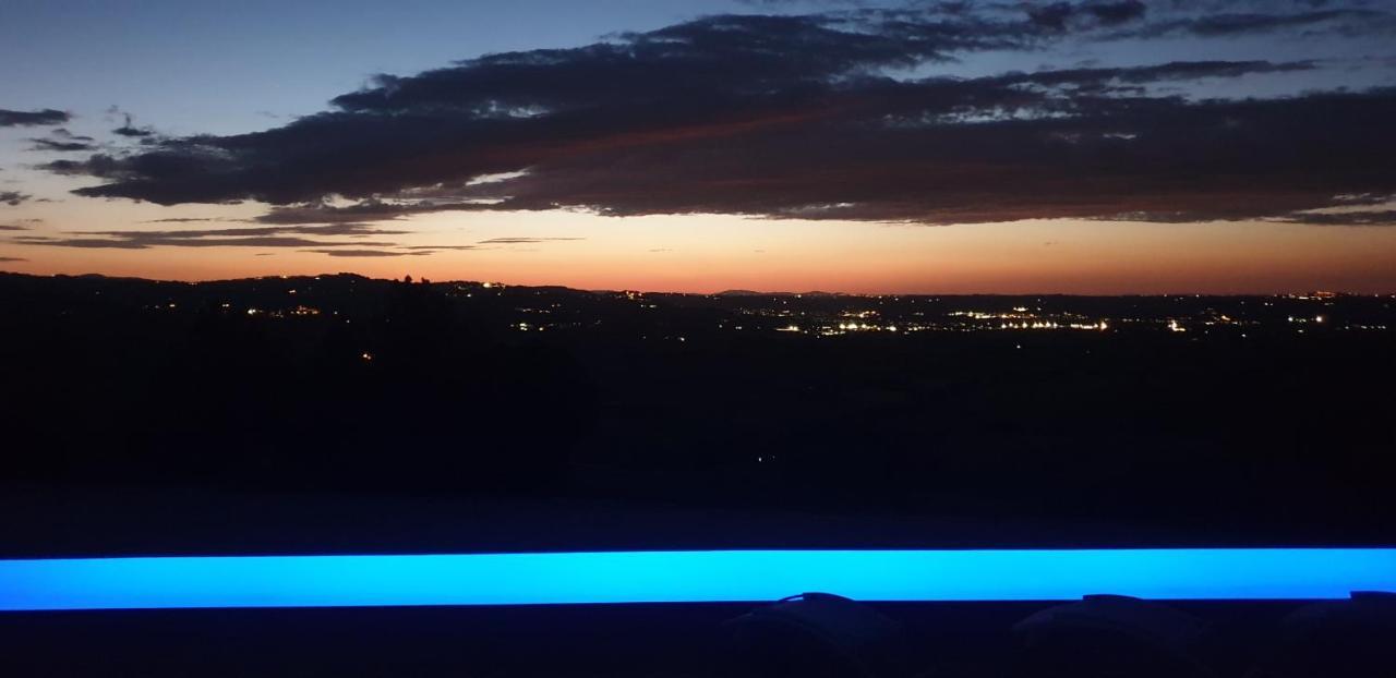 Sunset Suite Spa Staffolo 外观 照片