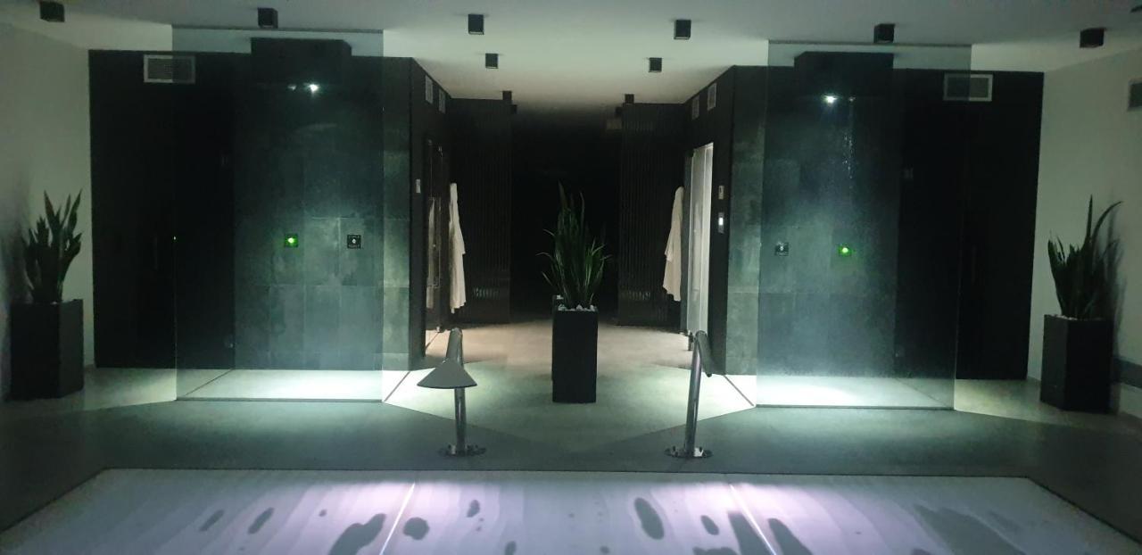Sunset Suite Spa Staffolo 外观 照片