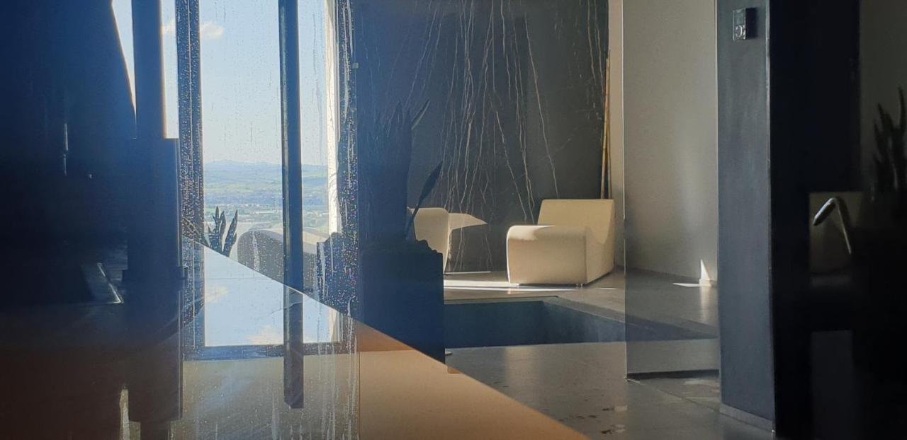 Sunset Suite Spa Staffolo 外观 照片