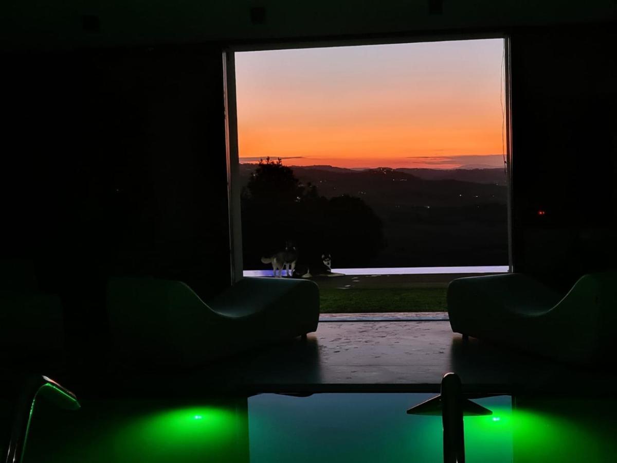 Sunset Suite Spa Staffolo 外观 照片