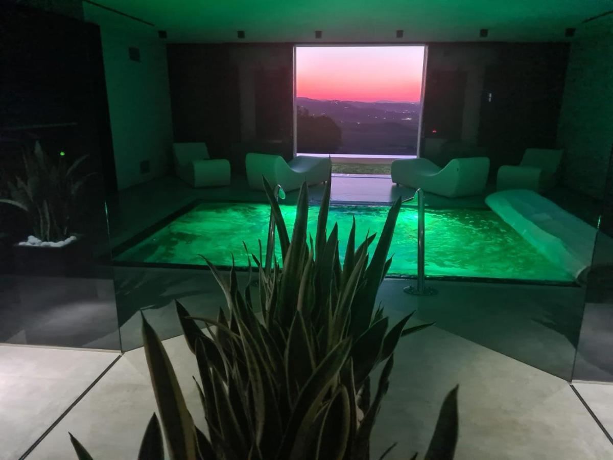 Sunset Suite Spa Staffolo 外观 照片