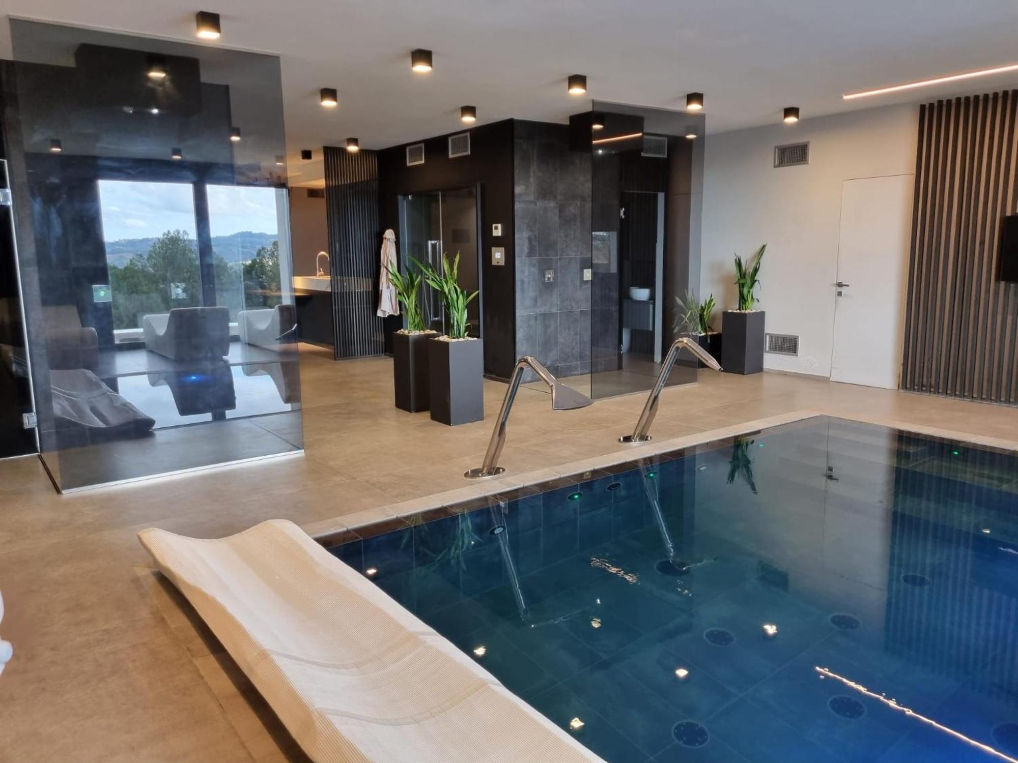 Sunset Suite Spa Staffolo 外观 照片